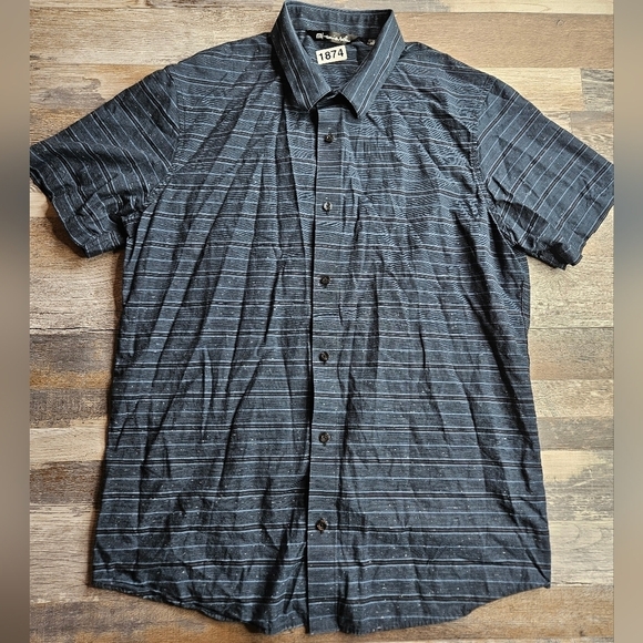 Travis Mathew Men's Large Short Sleeve Button Down Navy Blue - Picture 1 of 9